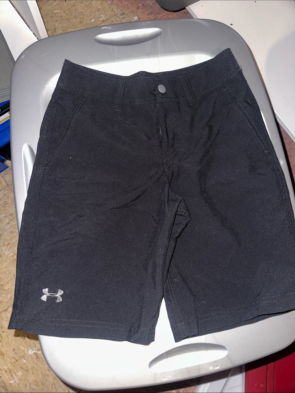 Under Armour golf Shorts with Logo